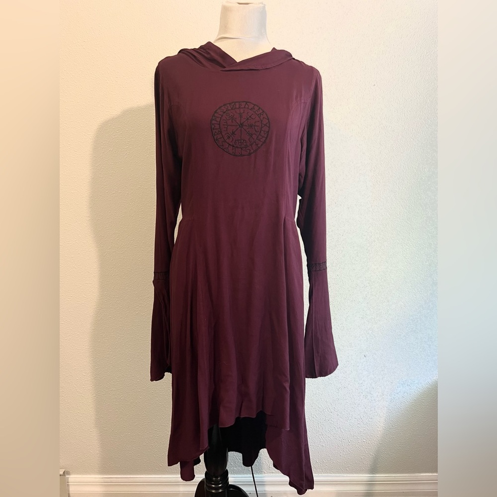 Holy clothing long sleeve hooded tunic size large